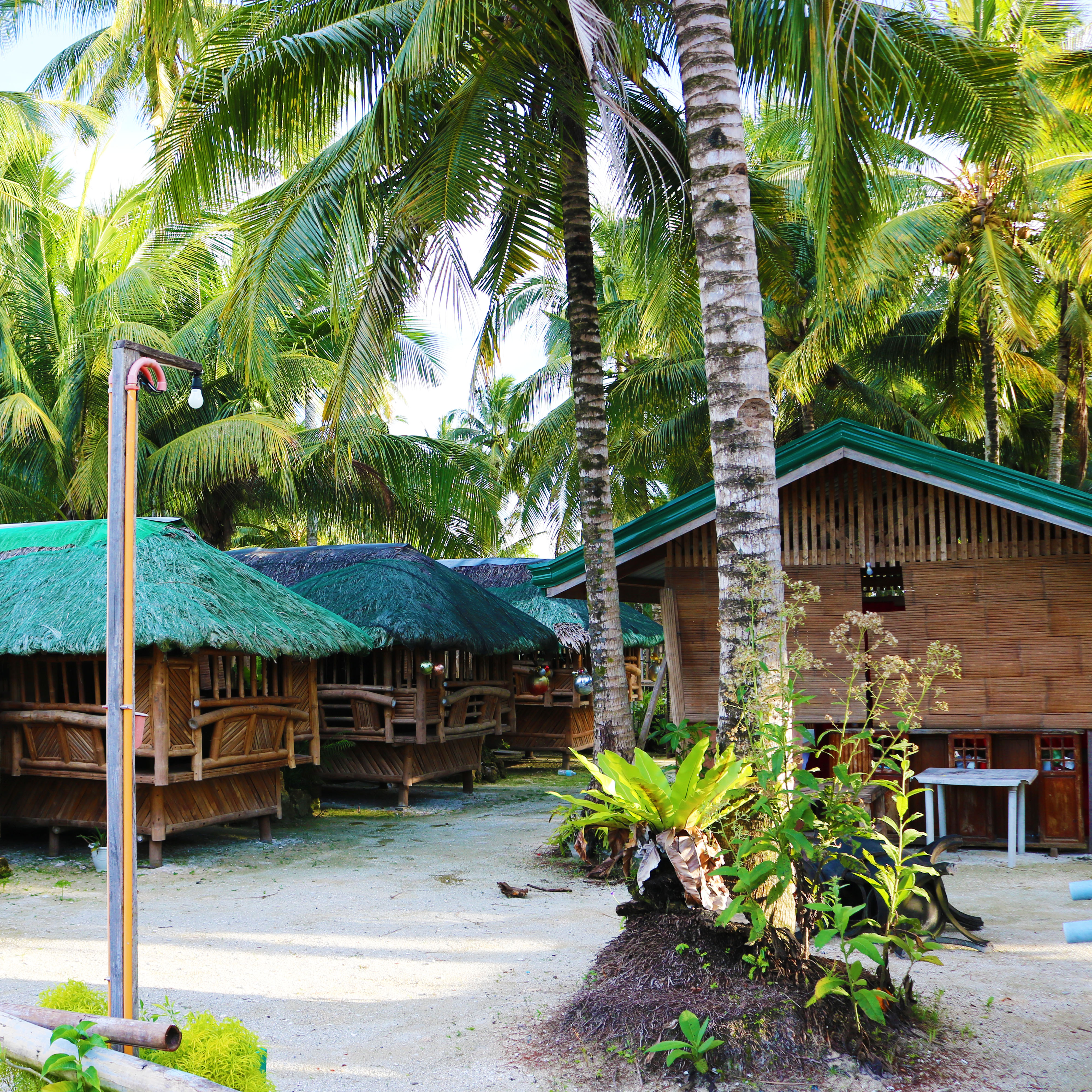 <b class="font-bara"><i class="bi bi-geo-fill h4"></i> STELLA MARIE RESORT</b> <br/>Located at Brgy. Britania, San Agustin, Surigao del Sur.